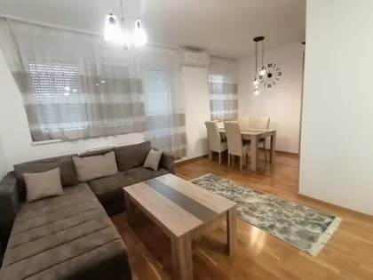 Jugovićevo | 4zida.rs