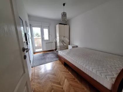Banovo Brdo | 4zida.rs