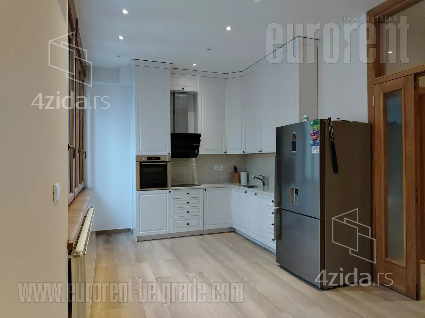 Petosoban stan | 4zida