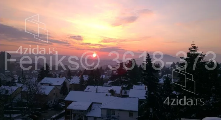 Troiposoban stan | 4zida