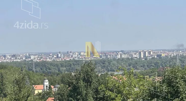 Plac | 4zida