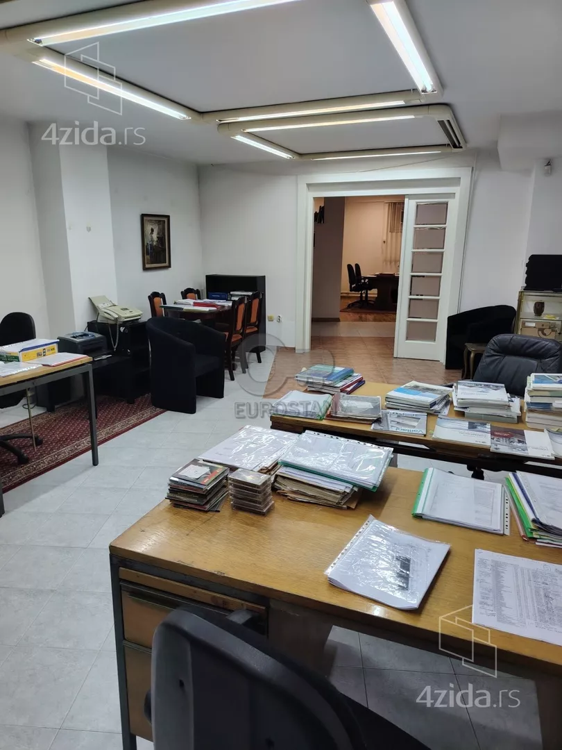 Poslovni prostor | 4zida