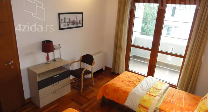 4-etažna kuća | 4zida