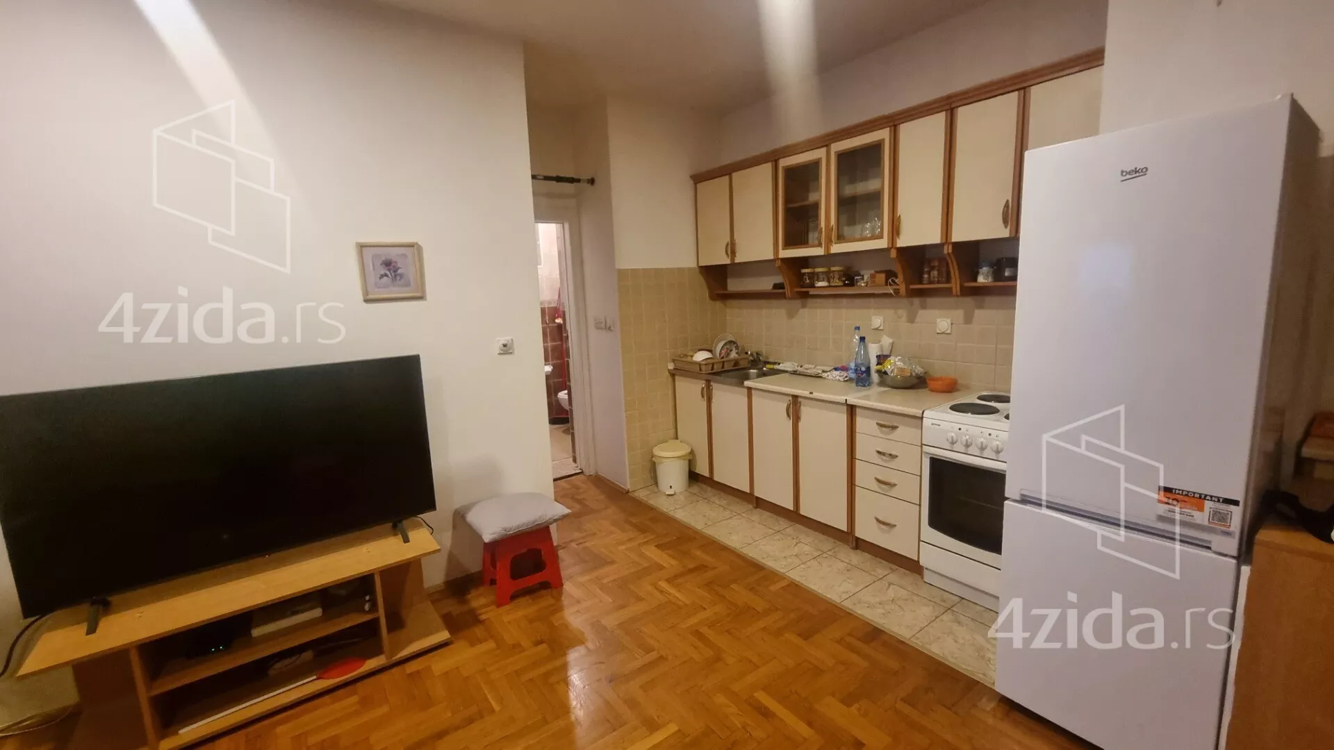 Jednoiposoban stan | 4zida