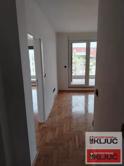 Bulevar Patrijarha Pavla (Somborski Bulevar) | 4zida.rs