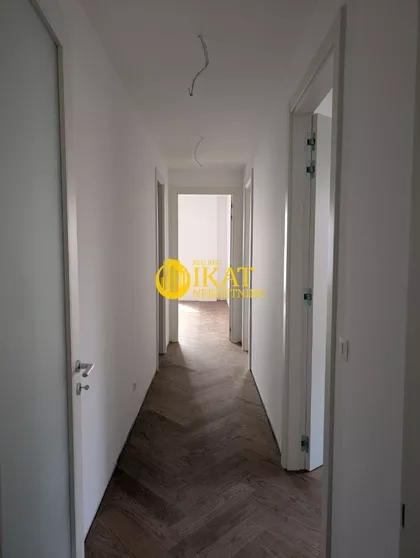 Hram Svetog Save | 4zida.rs