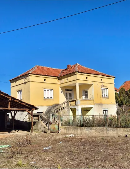 Svetog Save 2 | 4zida.rs