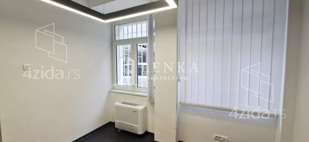 Lokal | 4zida