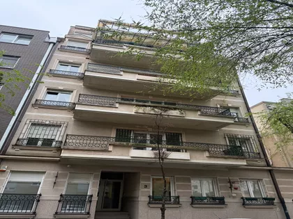 Janka Veselinovića 3 | 4zida.rs