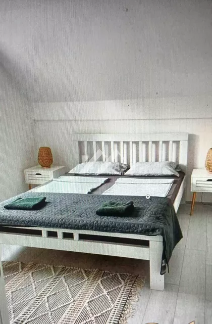 Sremska Kamenica | 4zida.rs