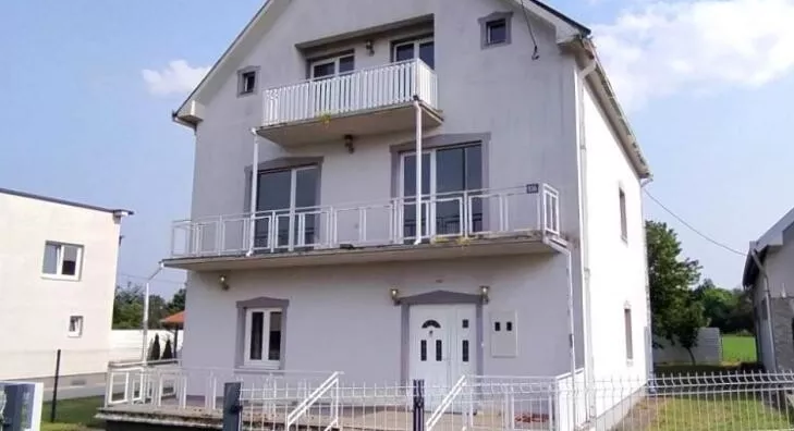 Kuća | 4zida