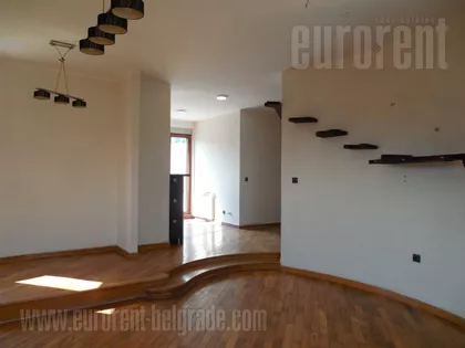 VOŽDOVAC | 4zida.rs