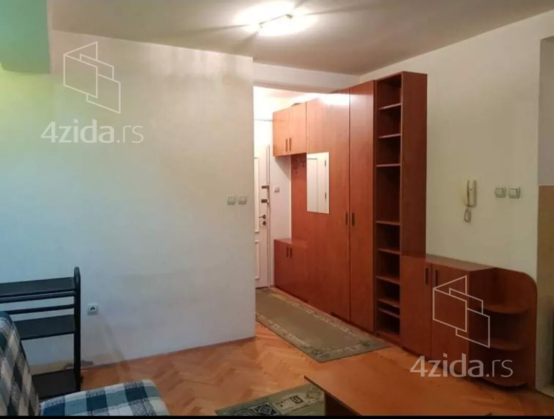 Garsonjera | 4zida
