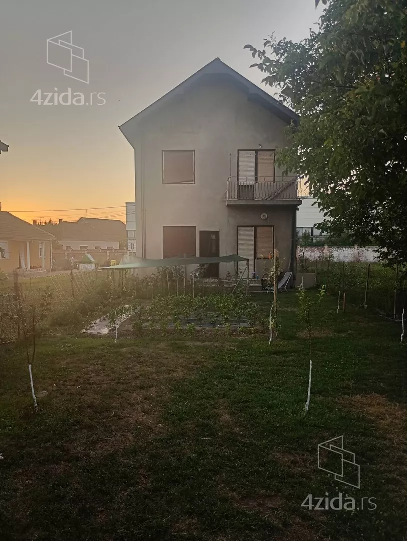 2-etažna kuća | 4zida