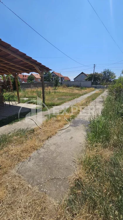 Kutleš | 4zida.rs