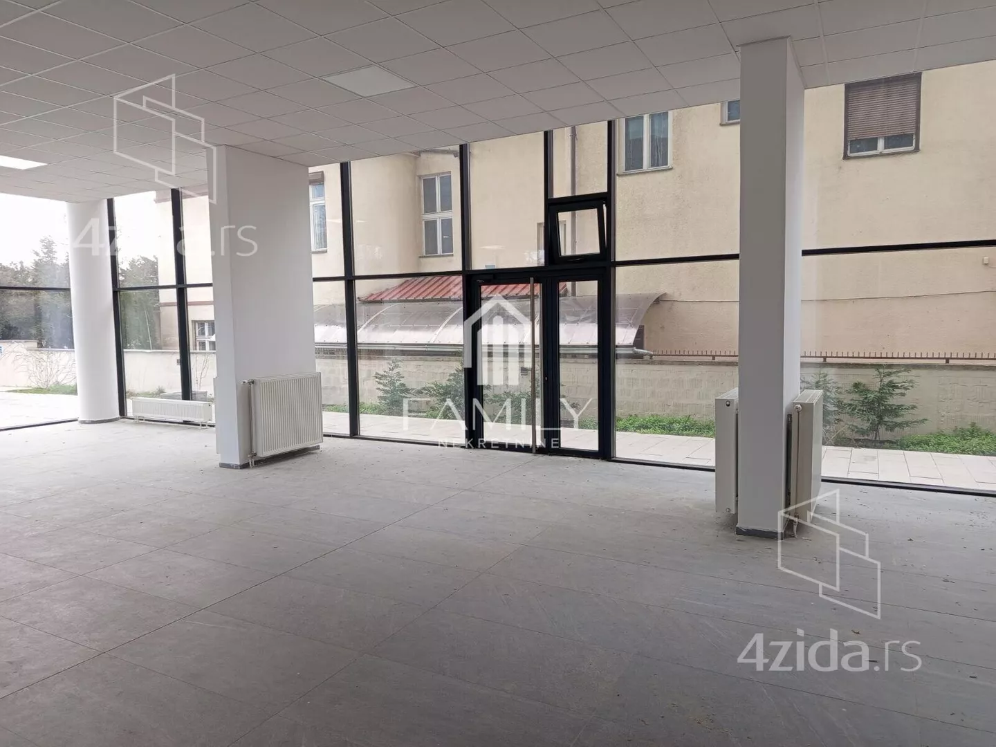 Poslovni prostor | 4zida