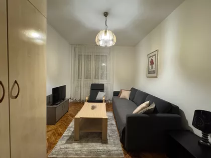 Ustanička | 4zida.rs