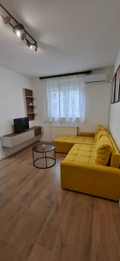 Hilandarska 1 | 4zida.rs