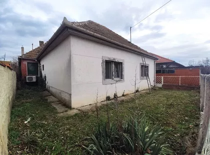 Mali Radanovac | 4zida.rs