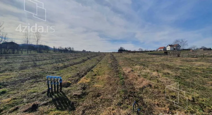 Poljoprivredno zemljište | 4zida