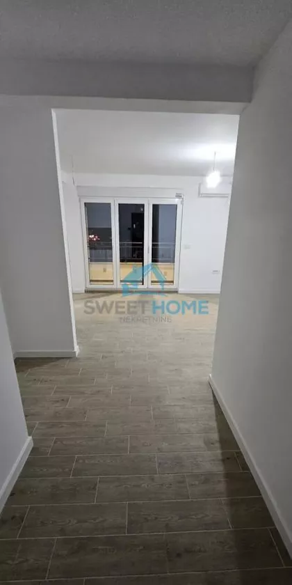 Podujevska | 4zida.rs