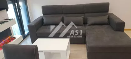 Cara Uroša | 4zida.rs