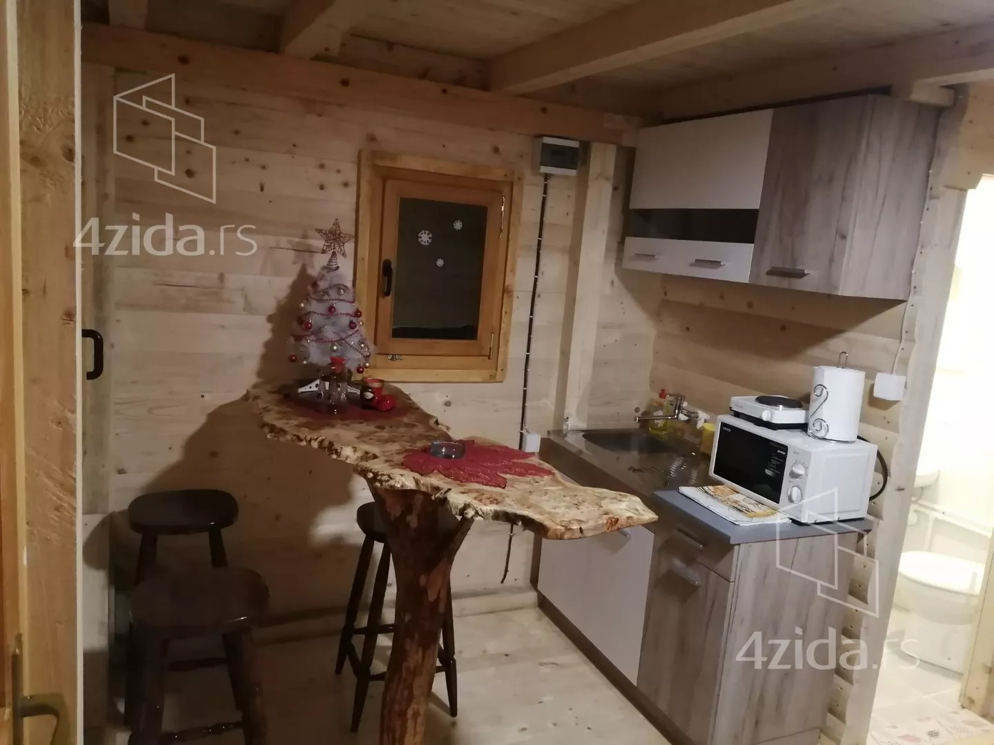 Garsonjera | 4zida