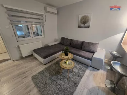 Adamovićevo Naselje | 4zida.rs