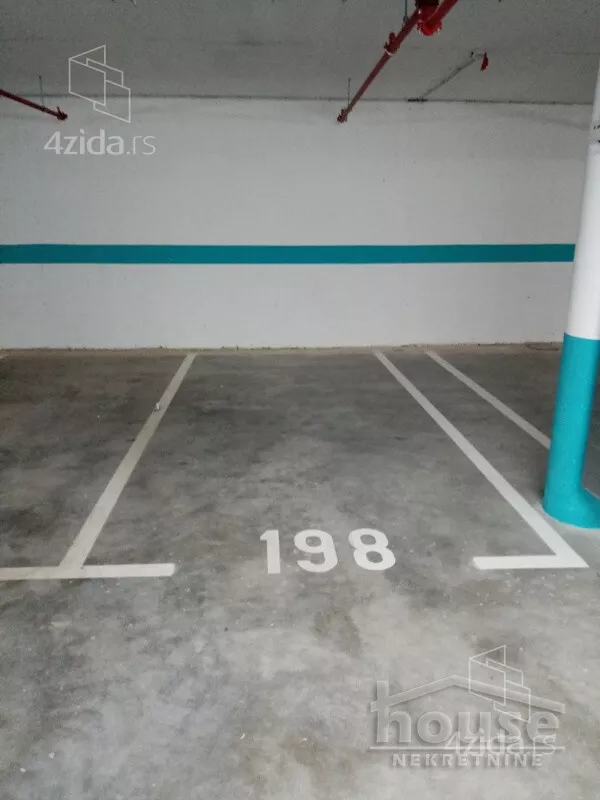 Garaža | 4zida