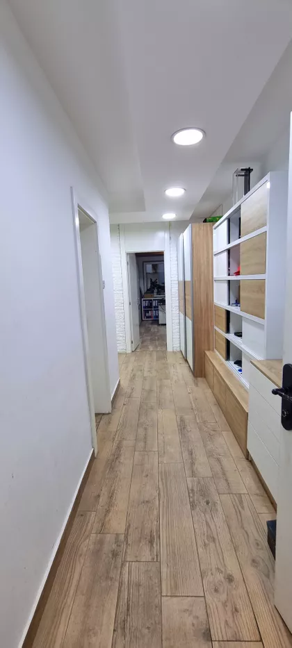 Antifašističke Borbe 15 | 4zida.rs