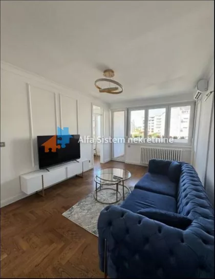 Crveni Krst Vračar | 4zida.rs