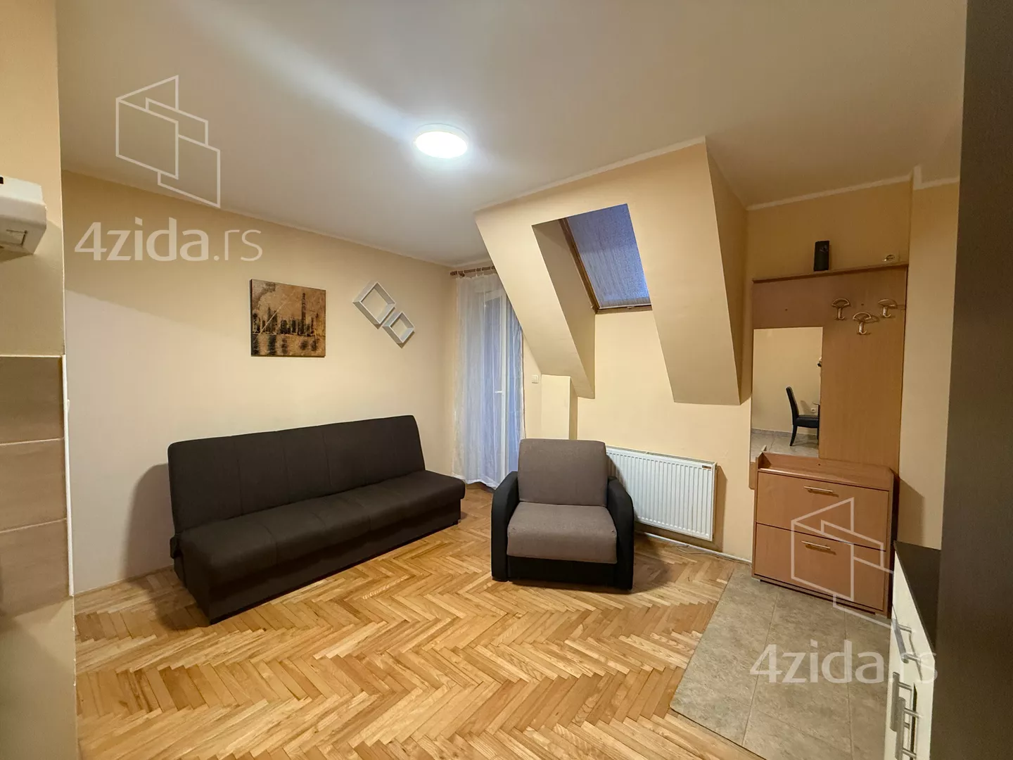 Garsonjera | 4zida