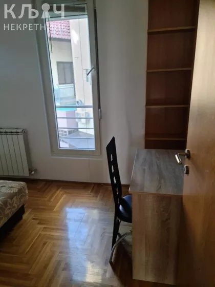 Vašarište | 4zida.rs