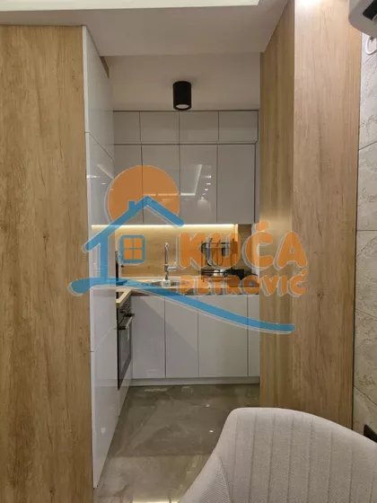 Stojana Andrića | 4zida.rs