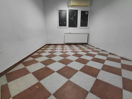 Milana Uzelca | 4zida.rs