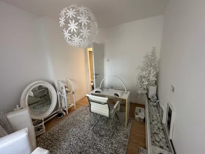 Zetska 1a | 4zida.rs