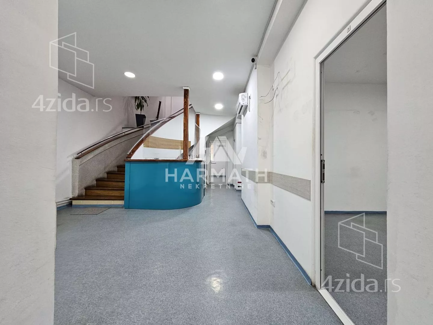 Poslovna zgrada | 4zida