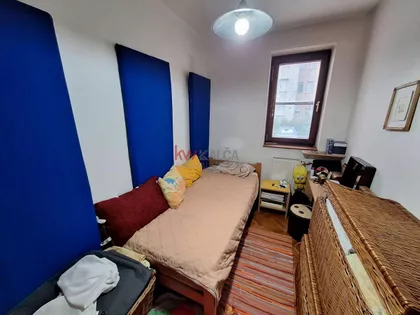 Crveni Krst | 4zida.rs