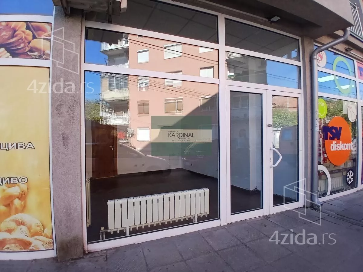 Lokal | 4zida
