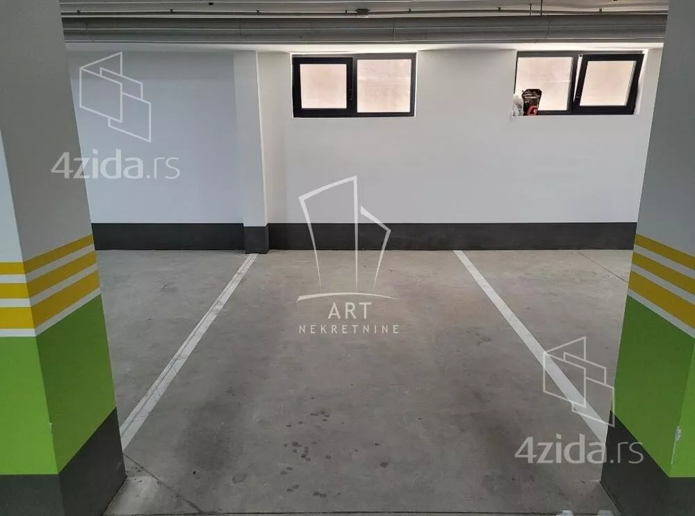 Garaža | 4zida