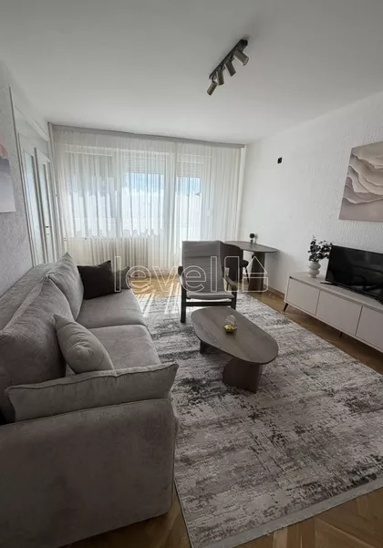 Bulevar Oslobođenja | 4zida.rs