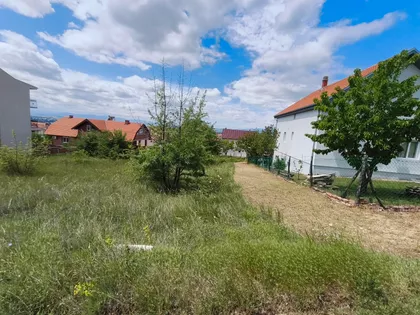 Crveni Krst | 4zida.rs