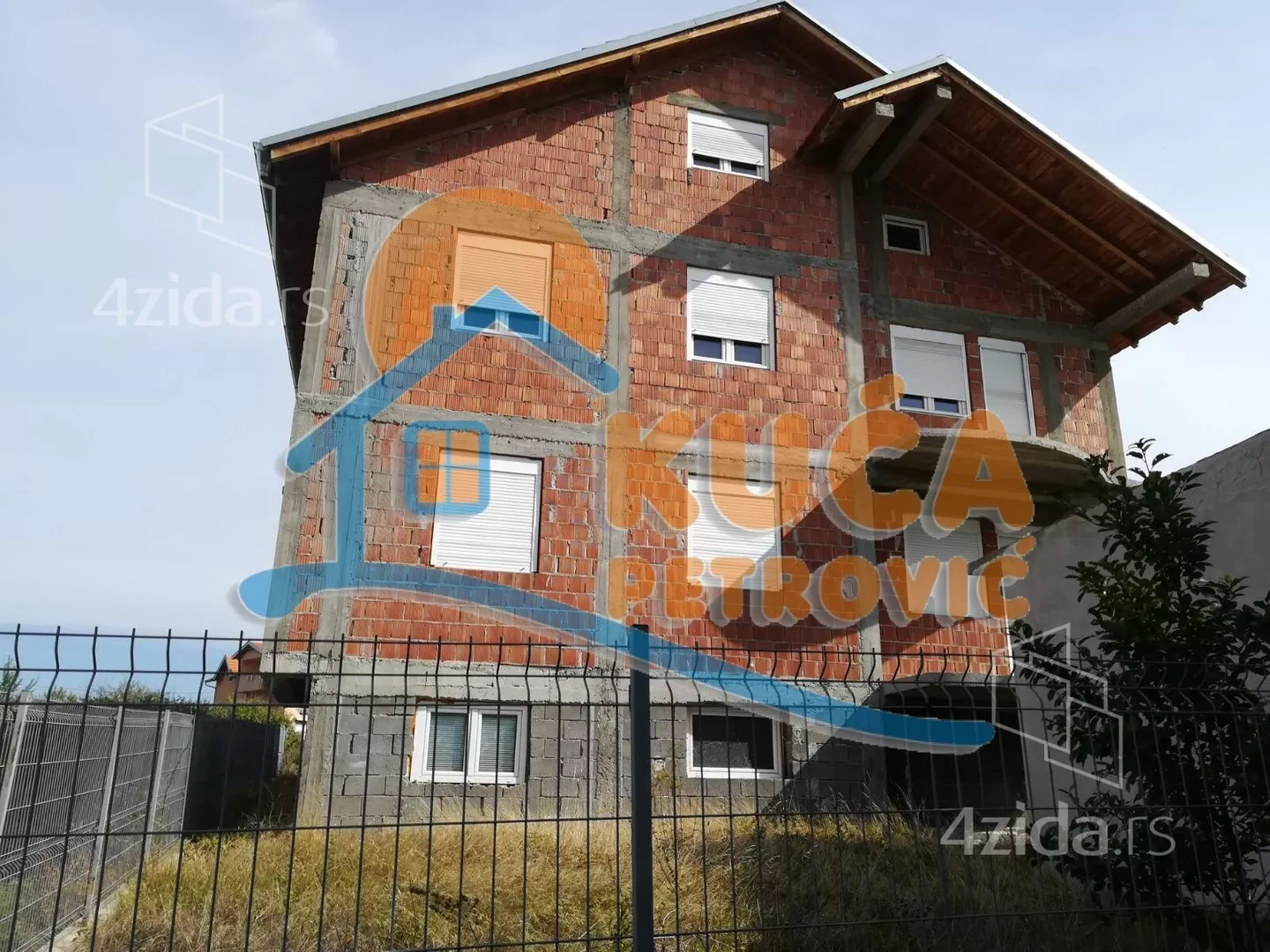 3-etažna kuća | 4zida