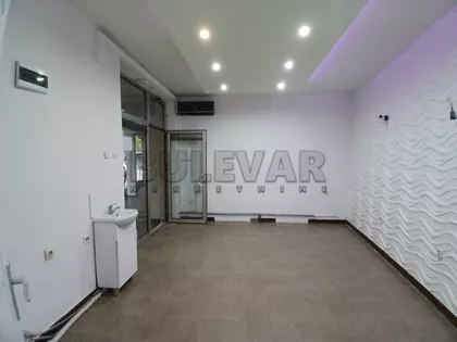 Trg Pavla Stojkovića | 4zida.rs
