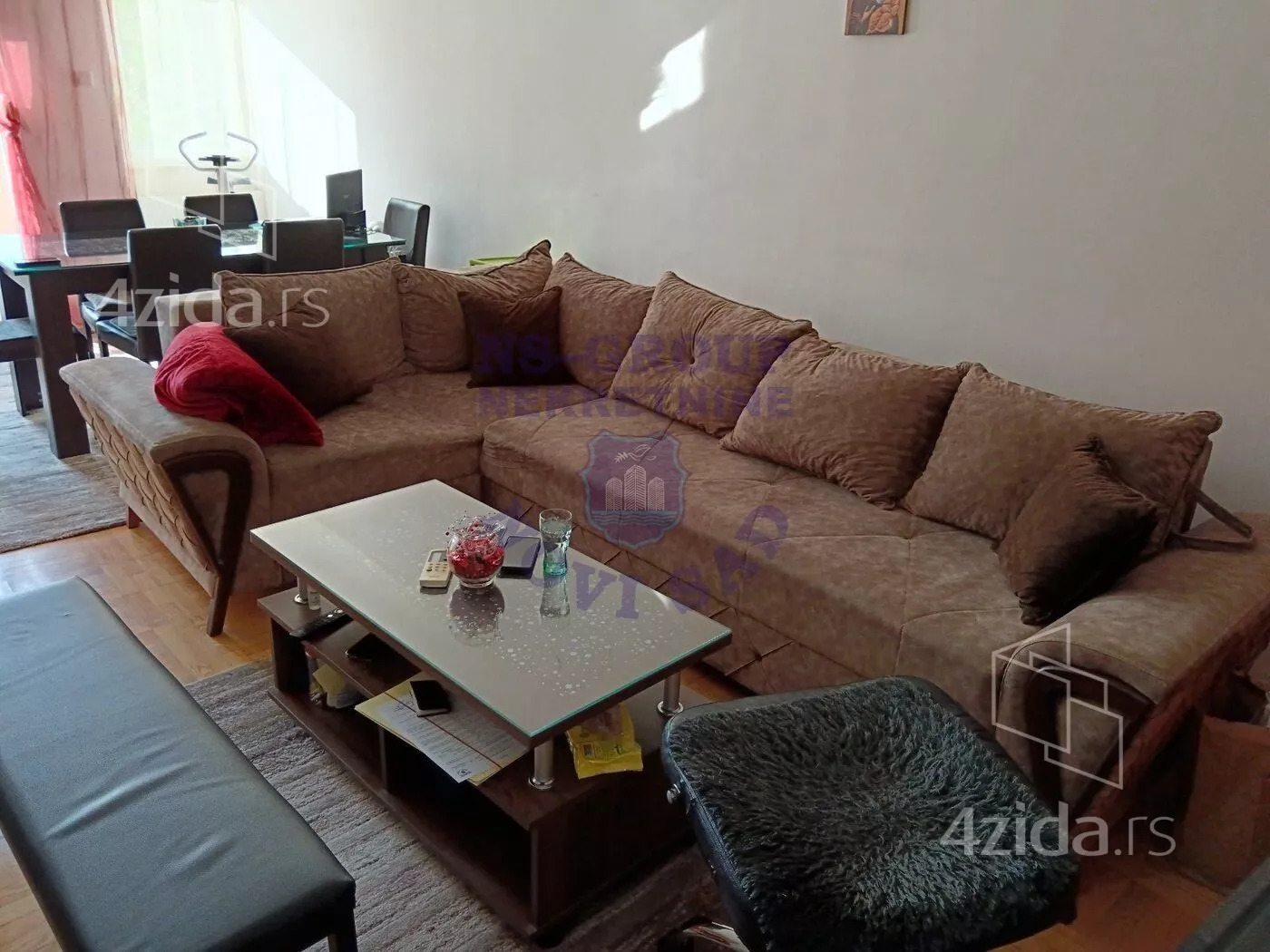 Dvoiposoban stan | 4zida