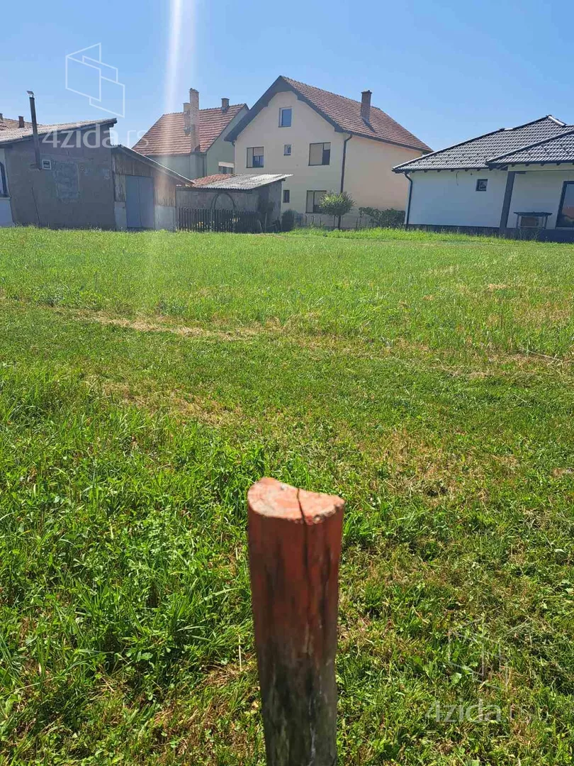 Građevinsko zemljište | 4zida