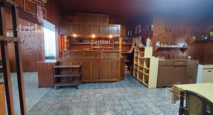 Poslovna zgrada | 4zida