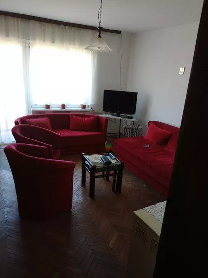Laze Lazarevića 9 | 4zida.rs