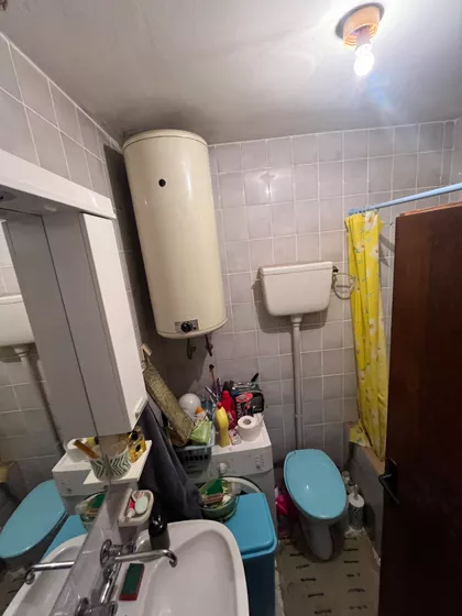 Košut Lajoša 29 | 4zida.rs