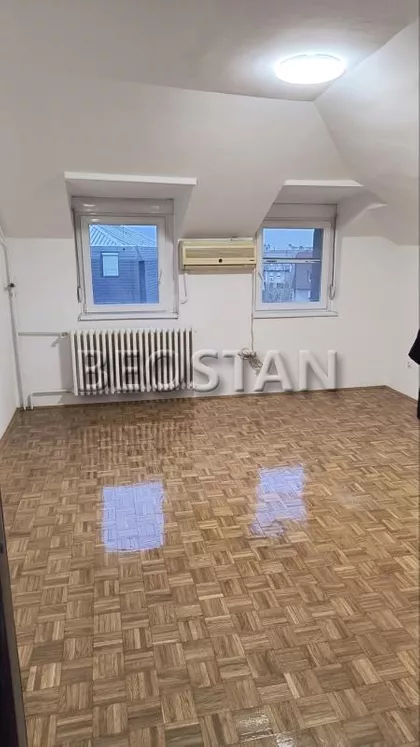 Nedeljka Gvozdenovića | 4zida.rs